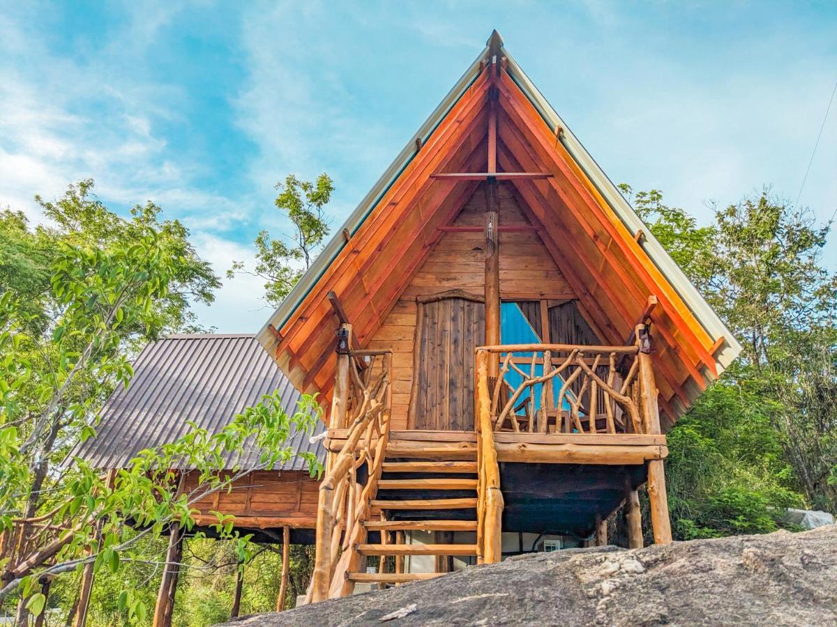 Wooden Cabana Sigiriya Luaran gambar